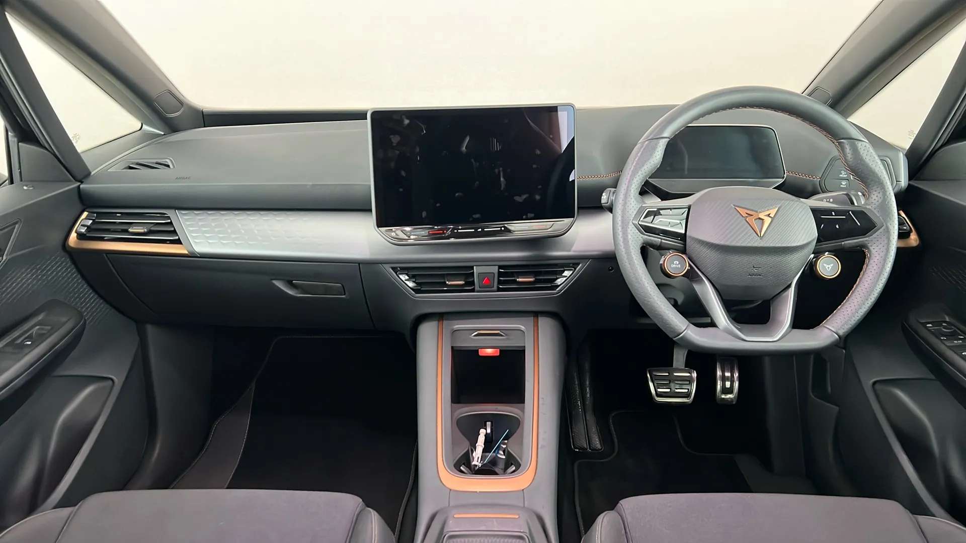 2025 CUPRA BORN 2025 CUPRA BORN