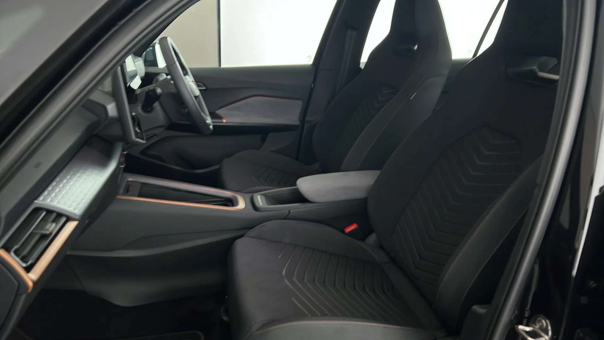 2025 CUPRA BORN 2025 CUPRA BORN