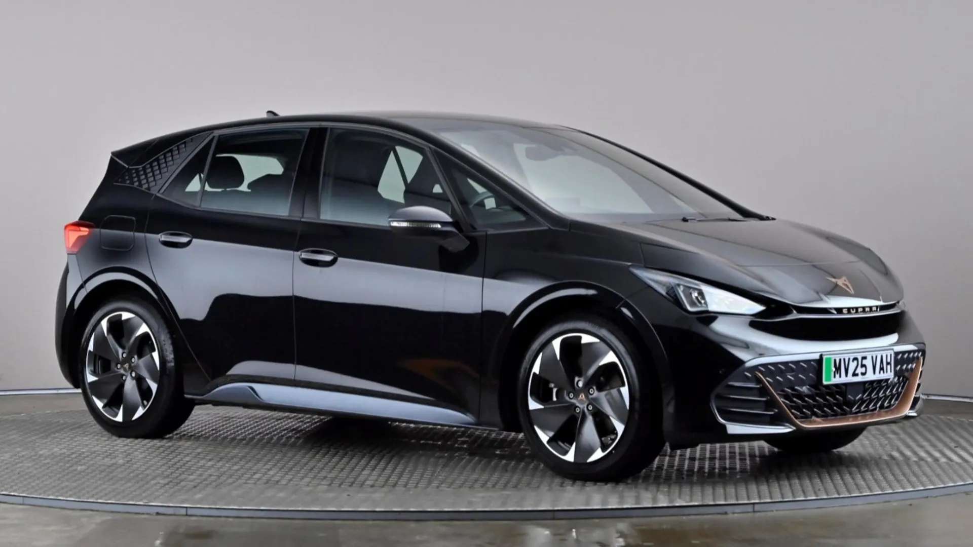 2025 CUPRA BORN 2025 CUPRA BORN