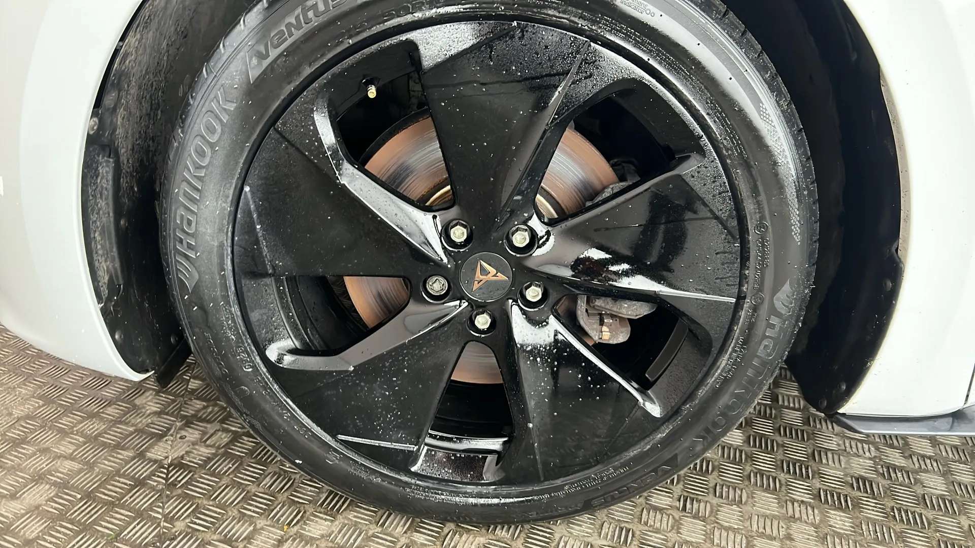 2025 CUPRA BORN 2025 CUPRA BORN
