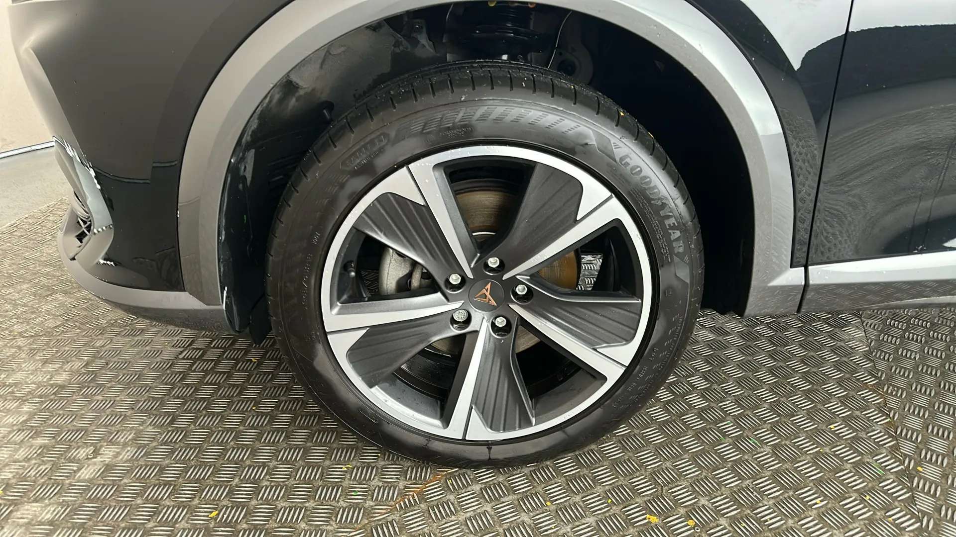 2023 CUPRA FORMENTOR 2023 CUPRA FORMENTOR