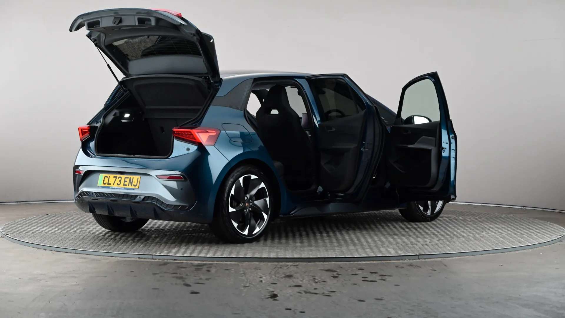 2024 CUPRA BORN 2024 CUPRA BORN