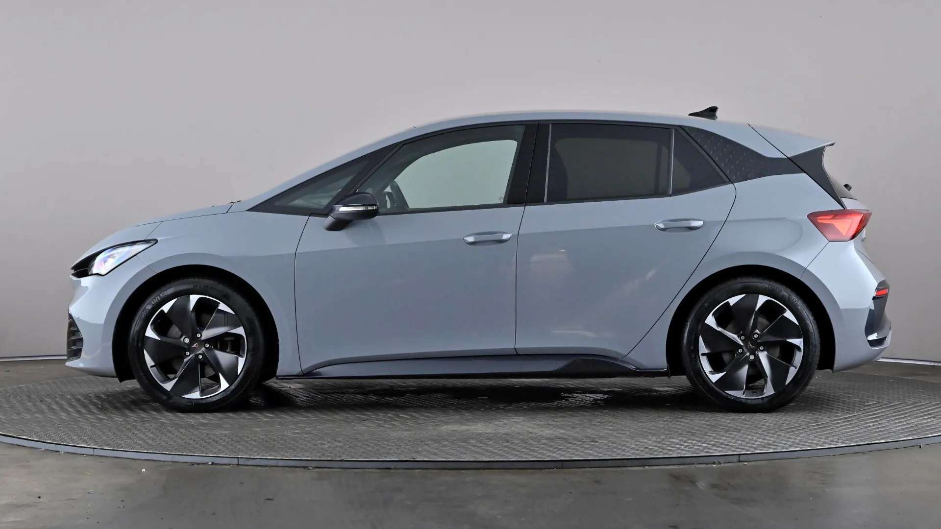 A 2023 CUPRA BORN 150kW V2 58kWh Auto A 2023 CUPRA BORN 150kW V2 58kWh Auto