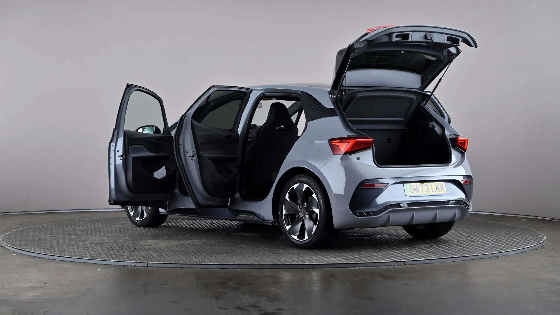 2023 CUPRA BORN 2023 CUPRA BORN