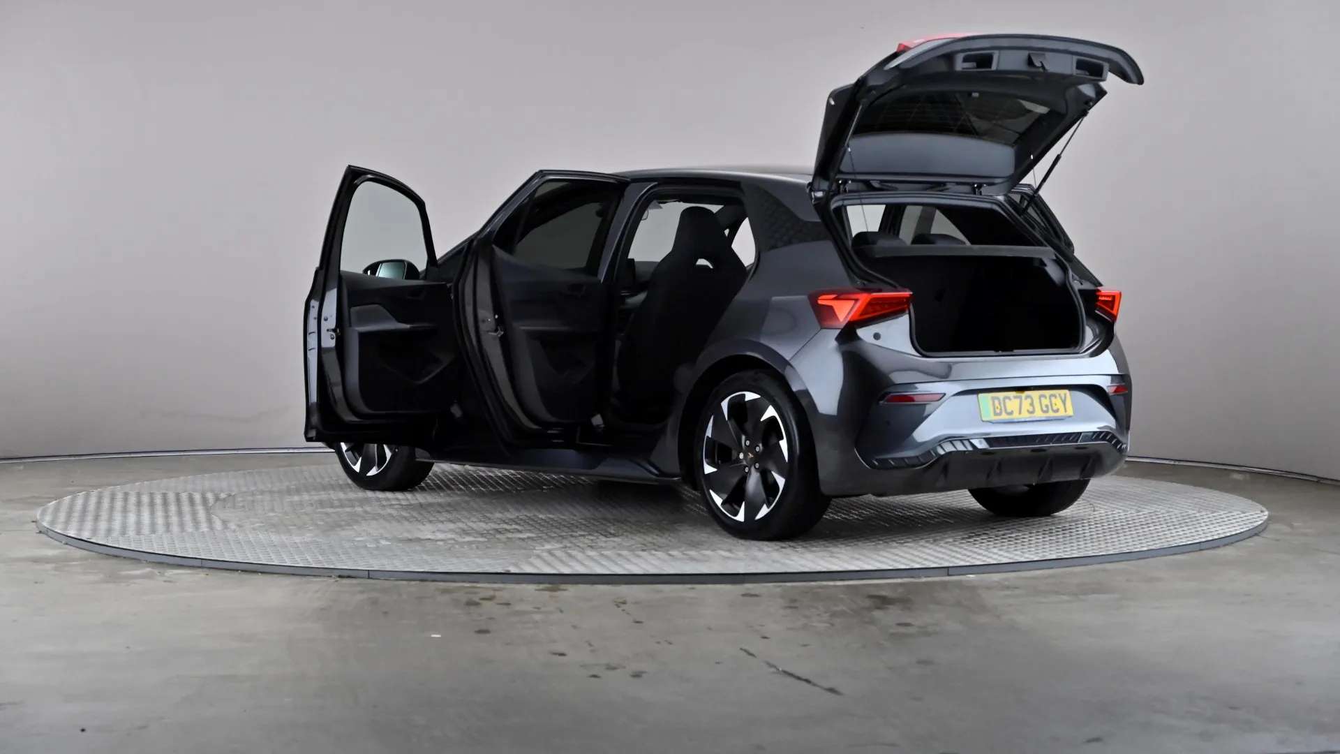 2023 CUPRA BORN 2023 CUPRA BORN