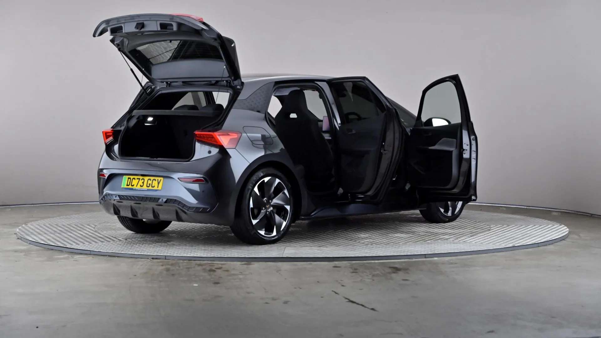 2023 CUPRA BORN 2023 CUPRA BORN