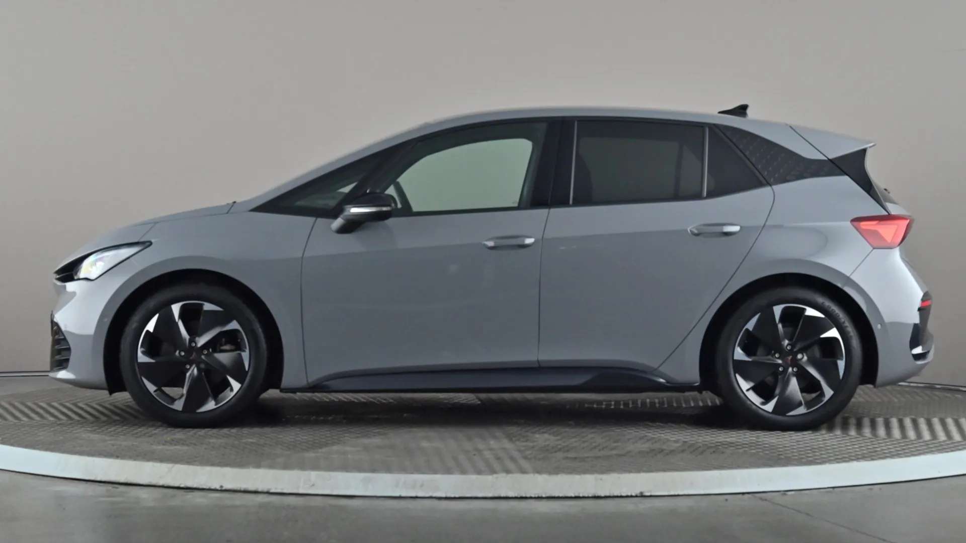 2023 CUPRA BORN 2023 CUPRA BORN