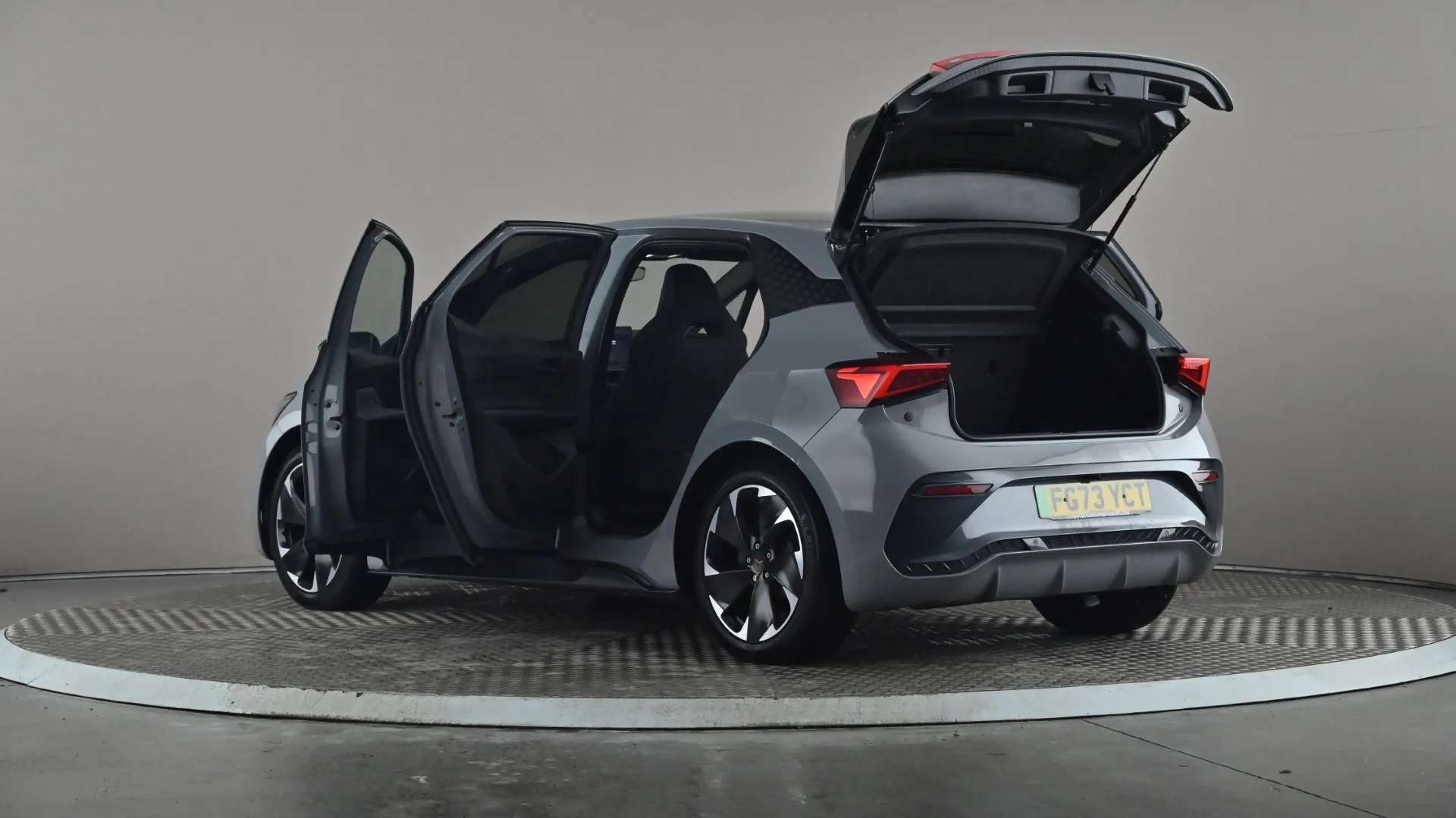 2023 CUPRA BORN 2023 CUPRA BORN