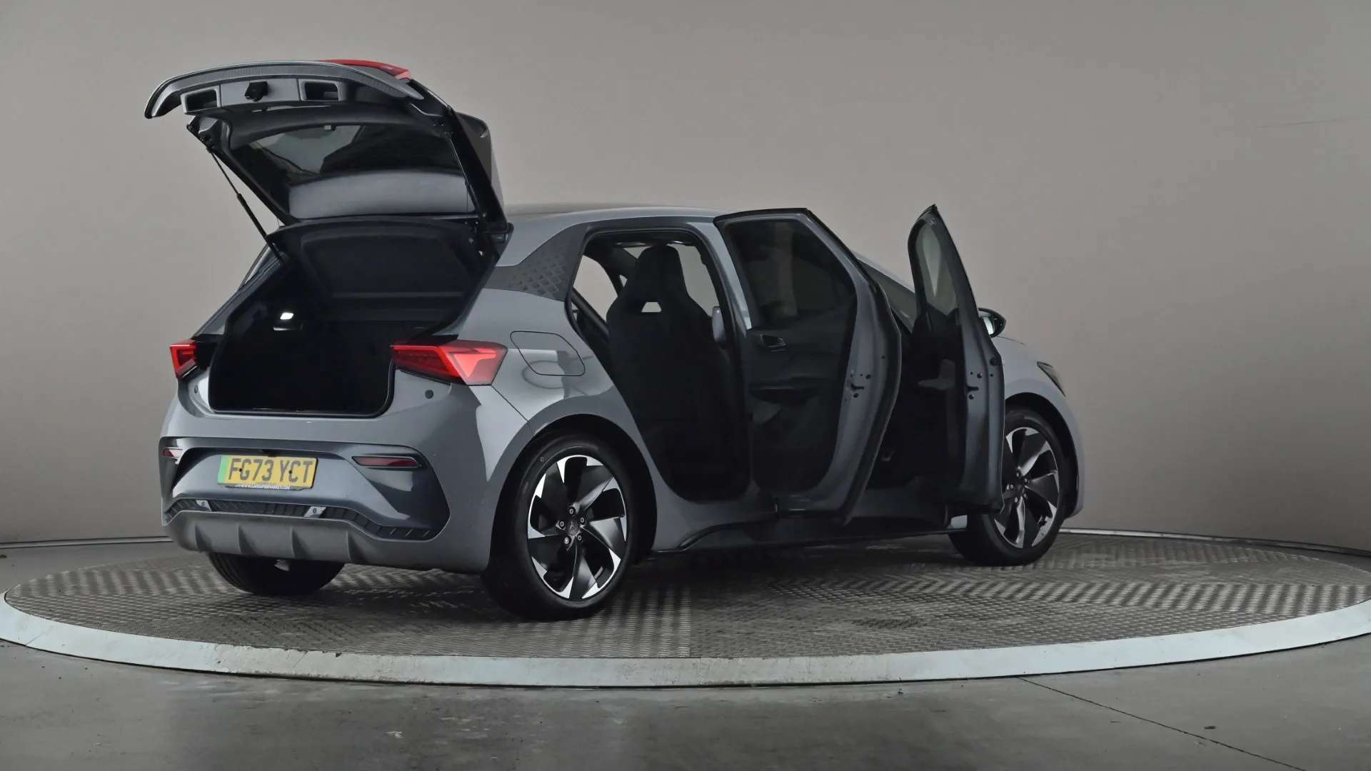 2023 CUPRA BORN 2023 CUPRA BORN