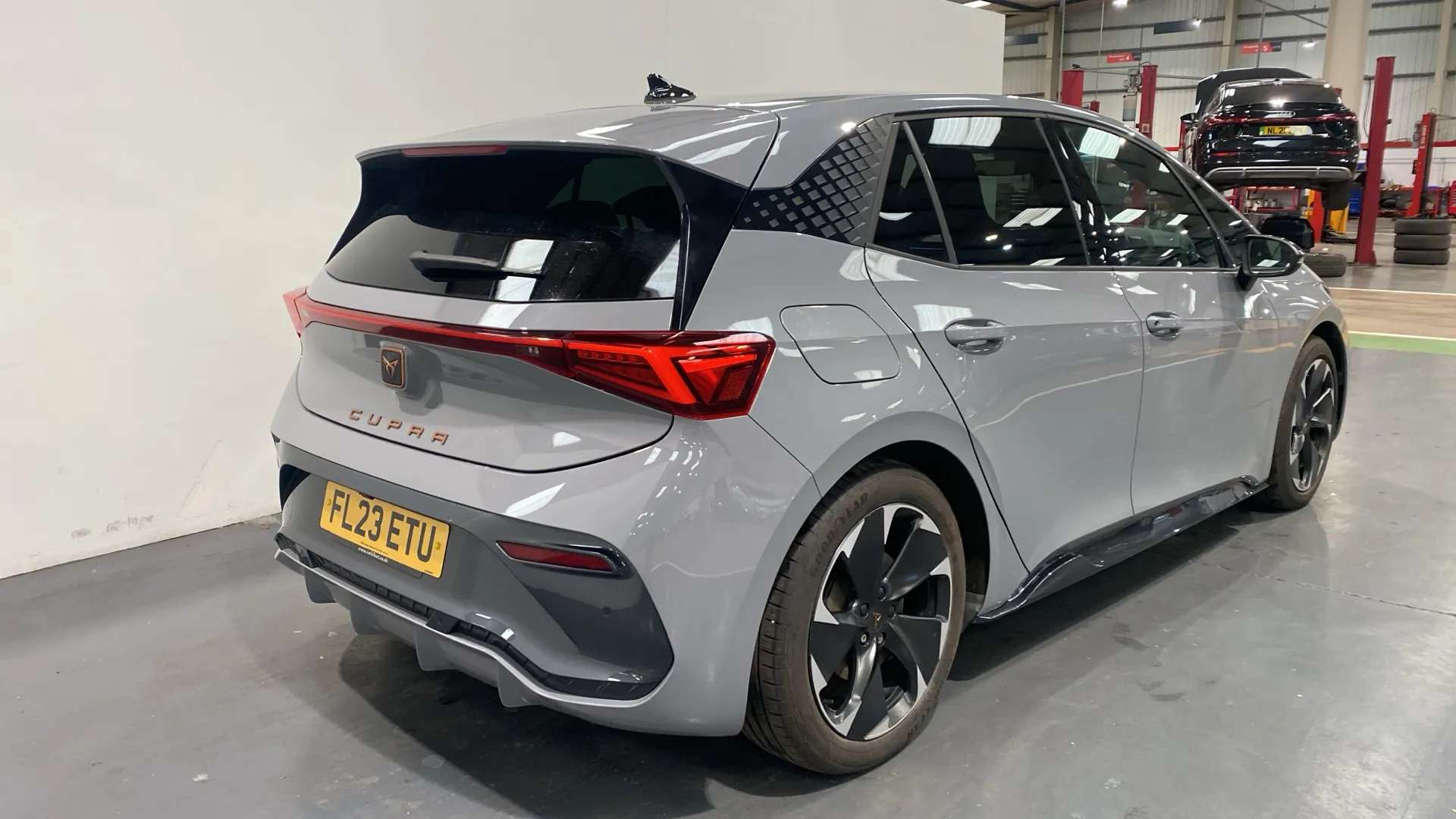 2023 CUPRA BORN 2023 CUPRA BORN