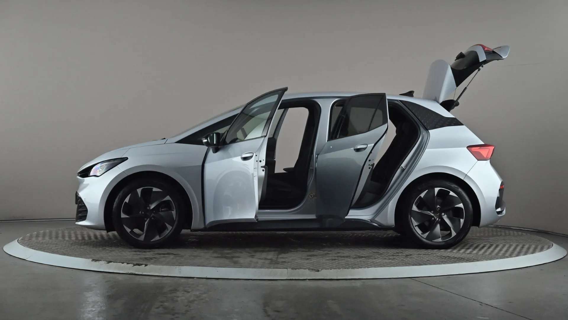 2023 CUPRA BORN 2023 CUPRA BORN