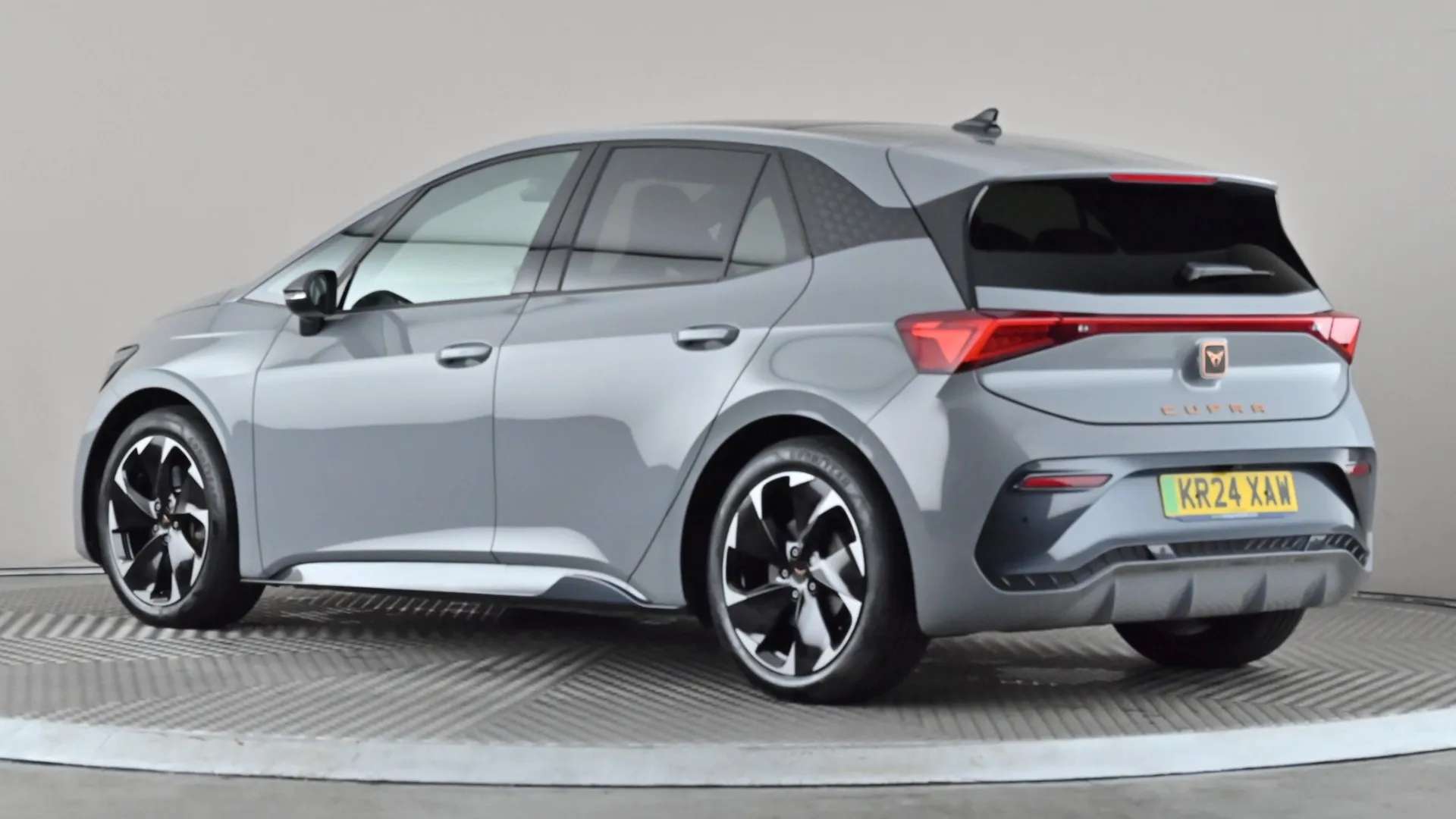 A 2024 CUPRA BORN 169kW e-Boost V2 58kWh Auto A 2024 CUPRA BORN 169kW e-Boost V2 58kWh Auto