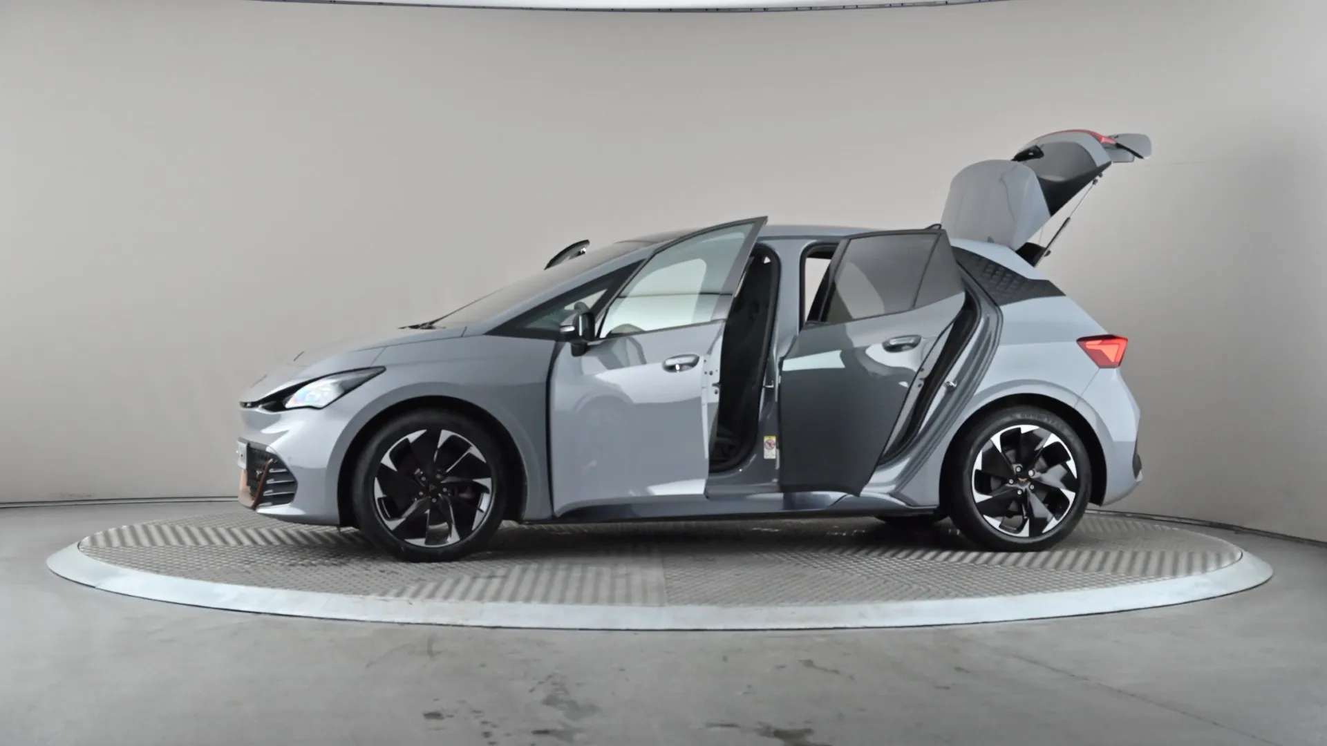 2024 CUPRA BORN 2024 CUPRA BORN