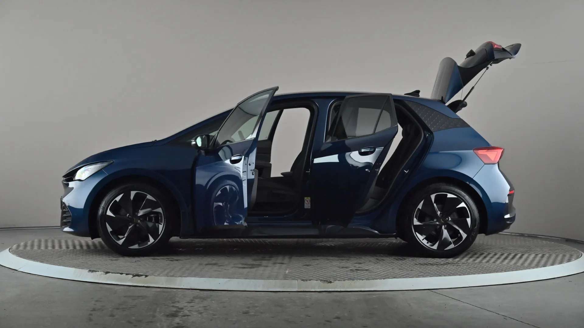 2022 CUPRA BORN 2022 CUPRA BORN