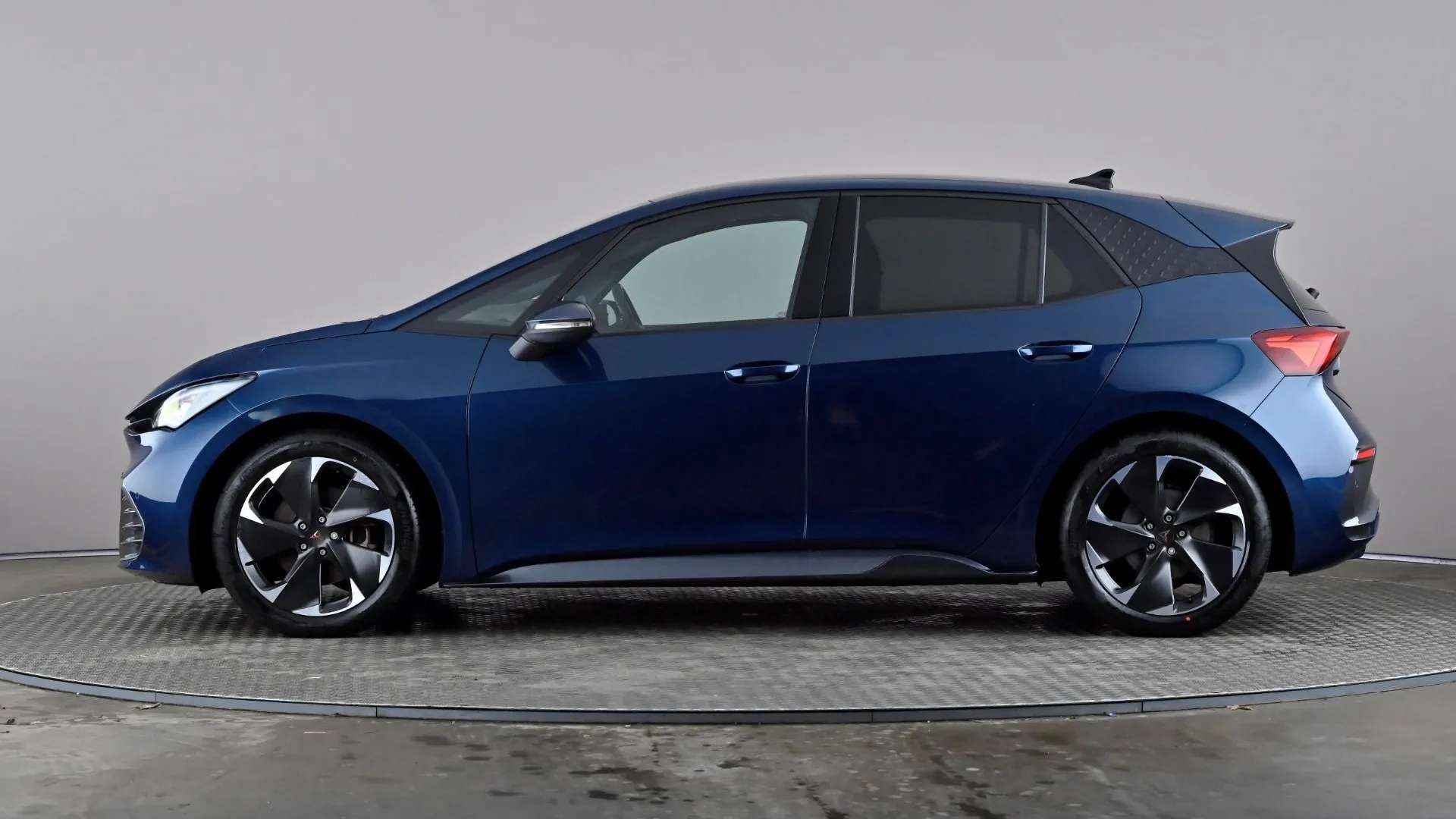 A 2022 CUPRA BORN 150kW V2 58kWh Auto A 2022 CUPRA BORN 150kW V2 58kWh Auto