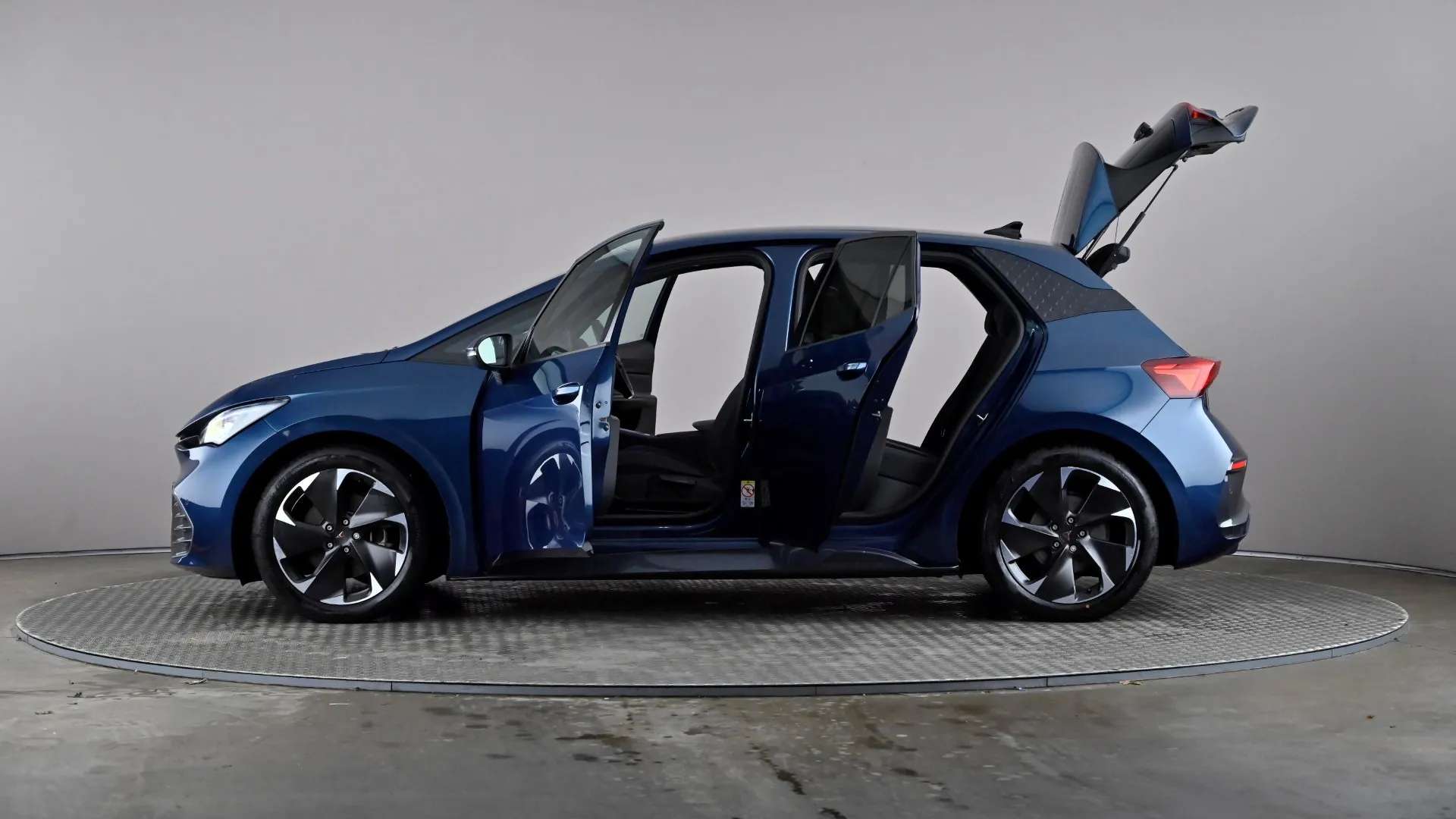 2022 CUPRA BORN 2022 CUPRA BORN