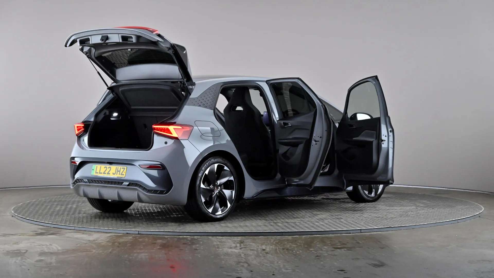 2022 CUPRA BORN 2022 CUPRA BORN