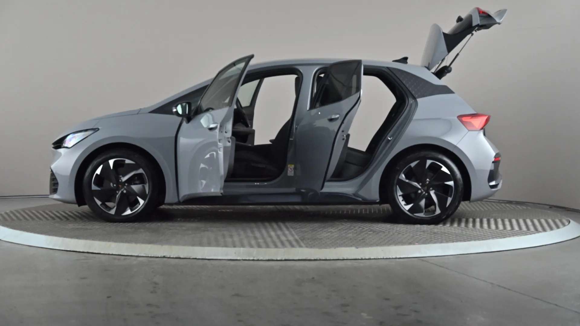 2024 CUPRA BORN 2024 CUPRA BORN