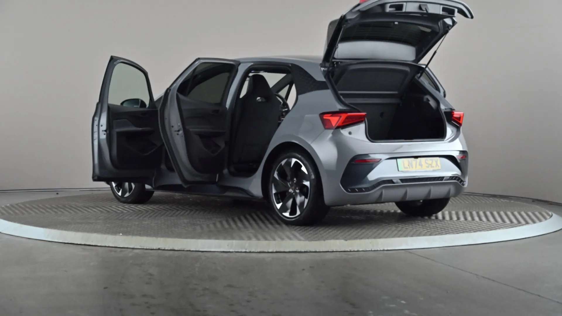 2024 CUPRA BORN 2024 CUPRA BORN