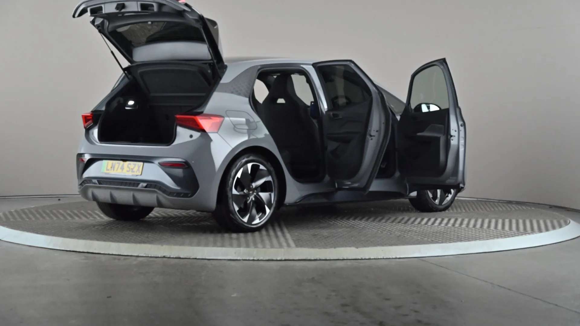 2024 CUPRA BORN 2024 CUPRA BORN