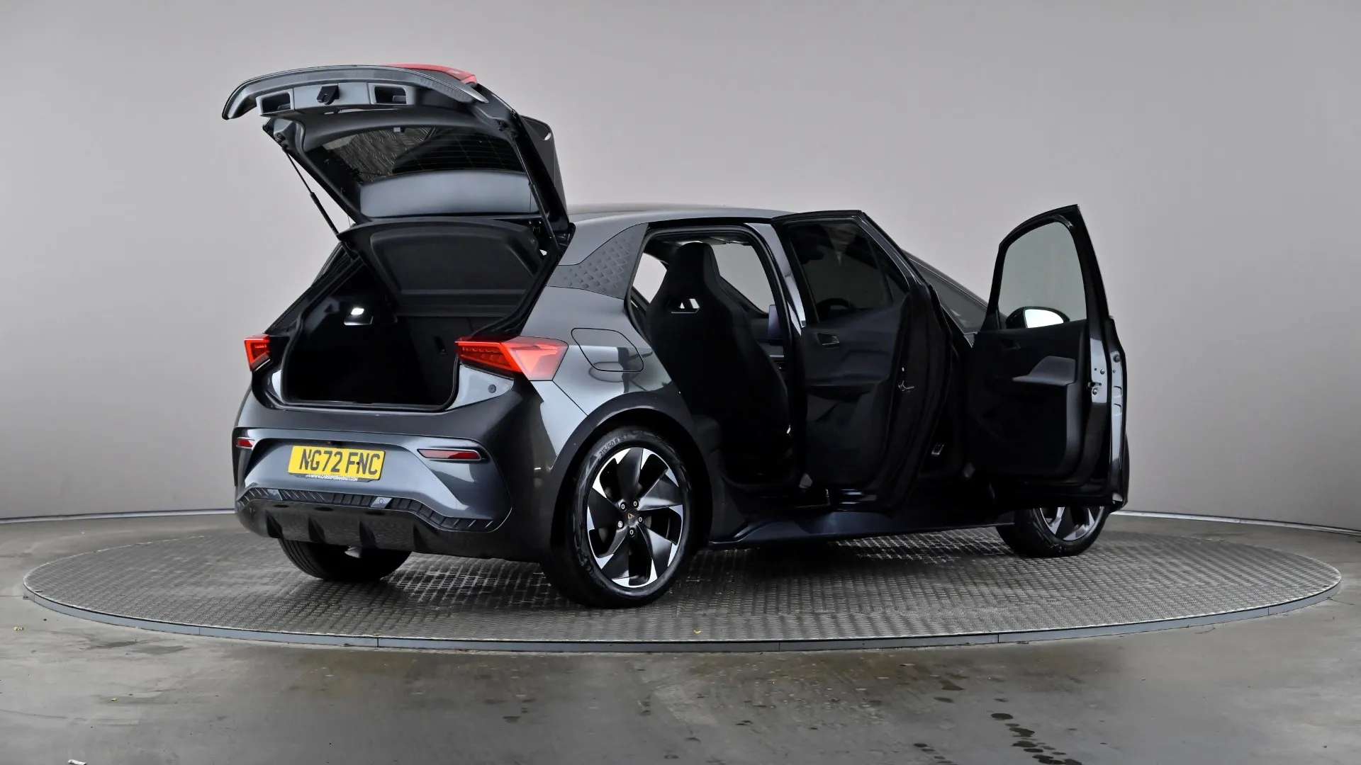 2023 CUPRA BORN 2023 CUPRA BORN