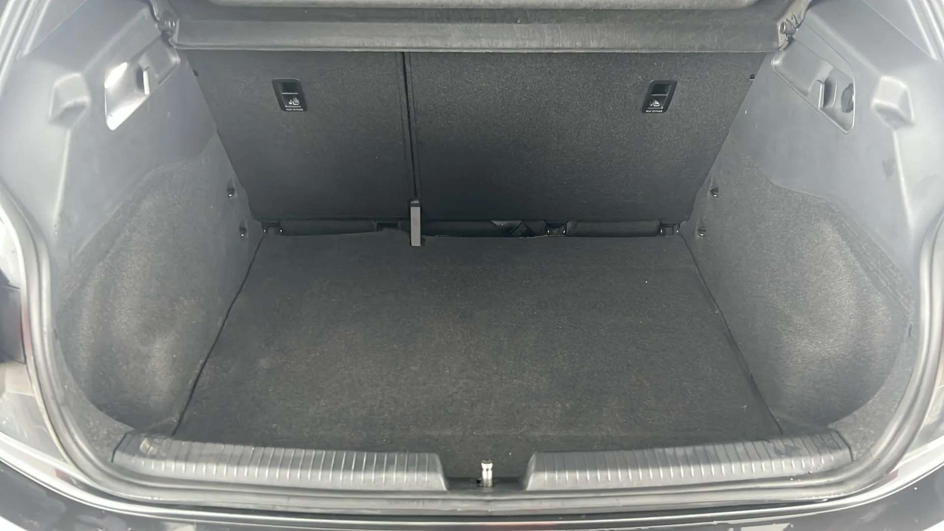 2023 CUPRA BORN 2023 CUPRA BORN