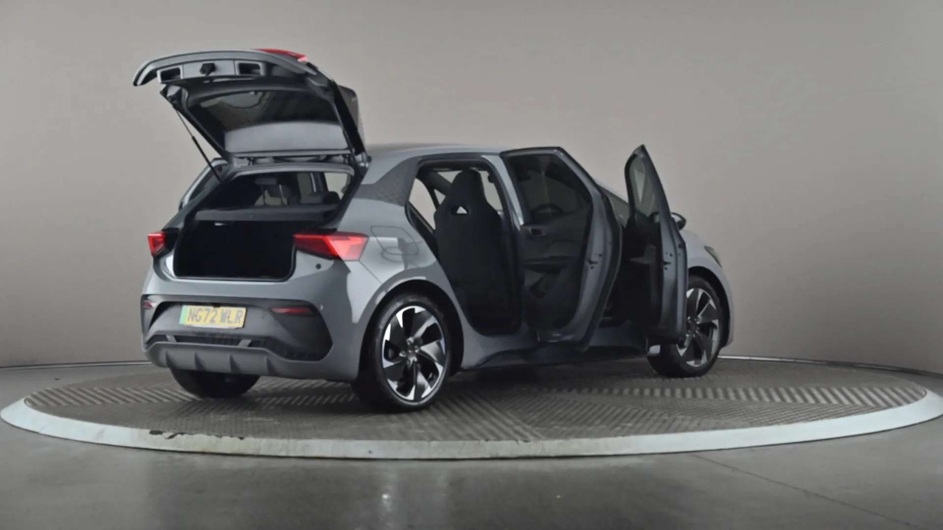 2023 CUPRA BORN 2023 CUPRA BORN