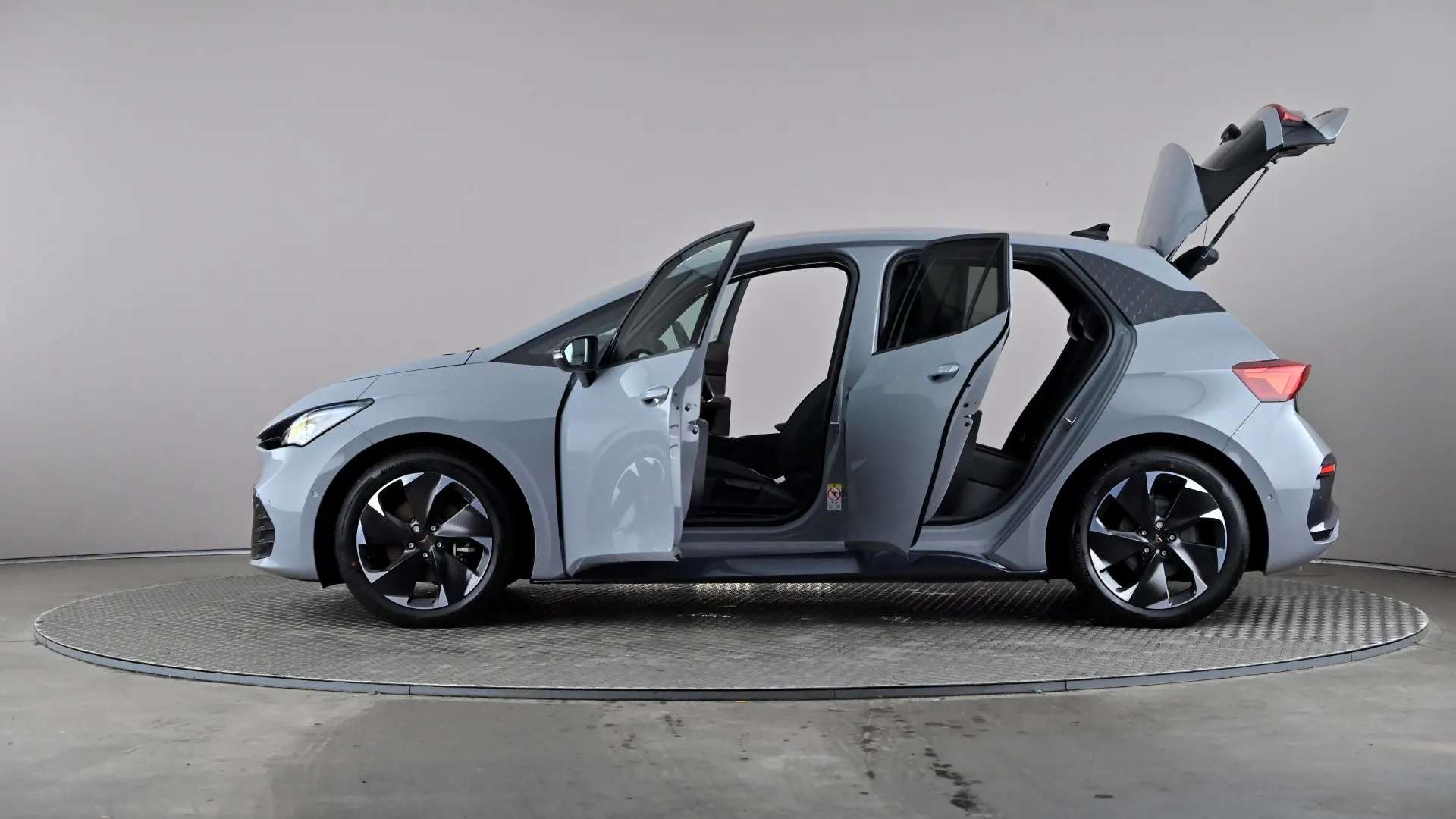 2022 CUPRA BORN 2022 CUPRA BORN