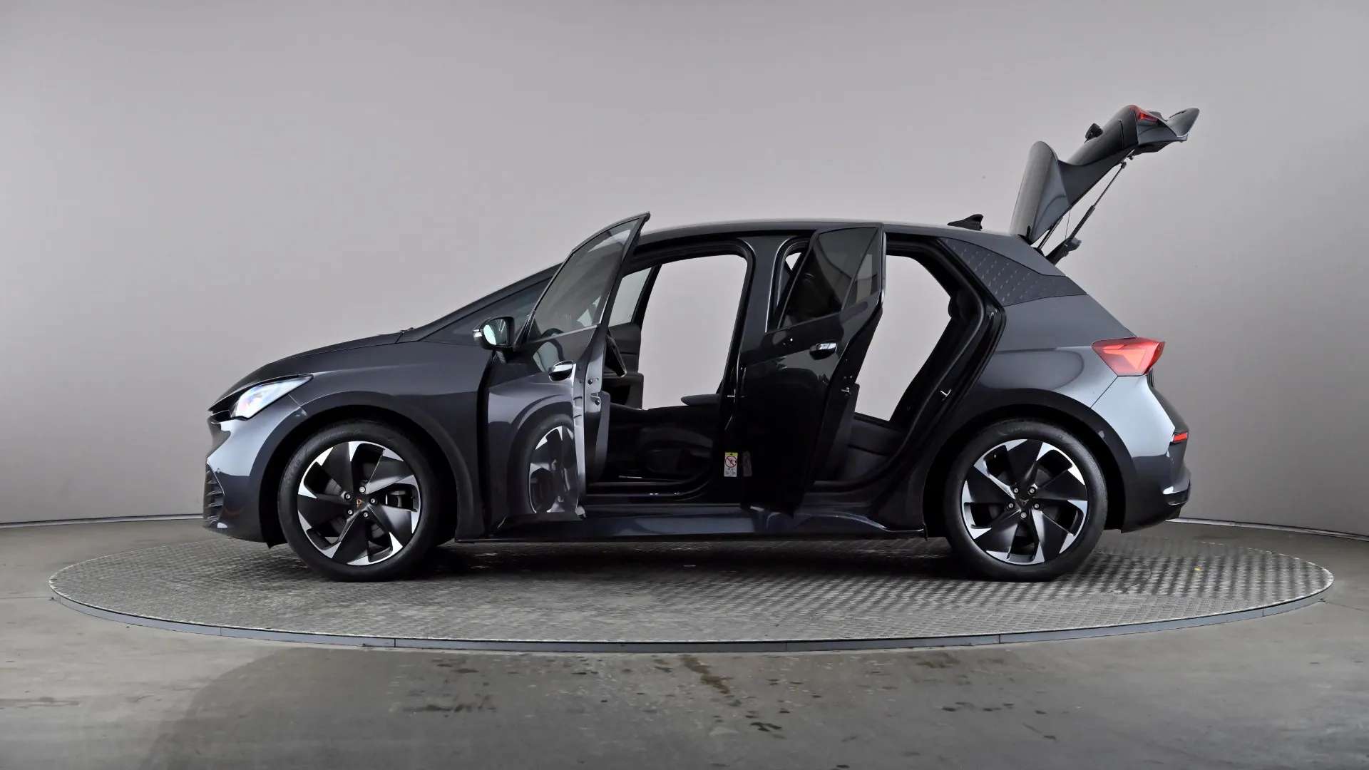 2024 CUPRA BORN 2024 CUPRA BORN