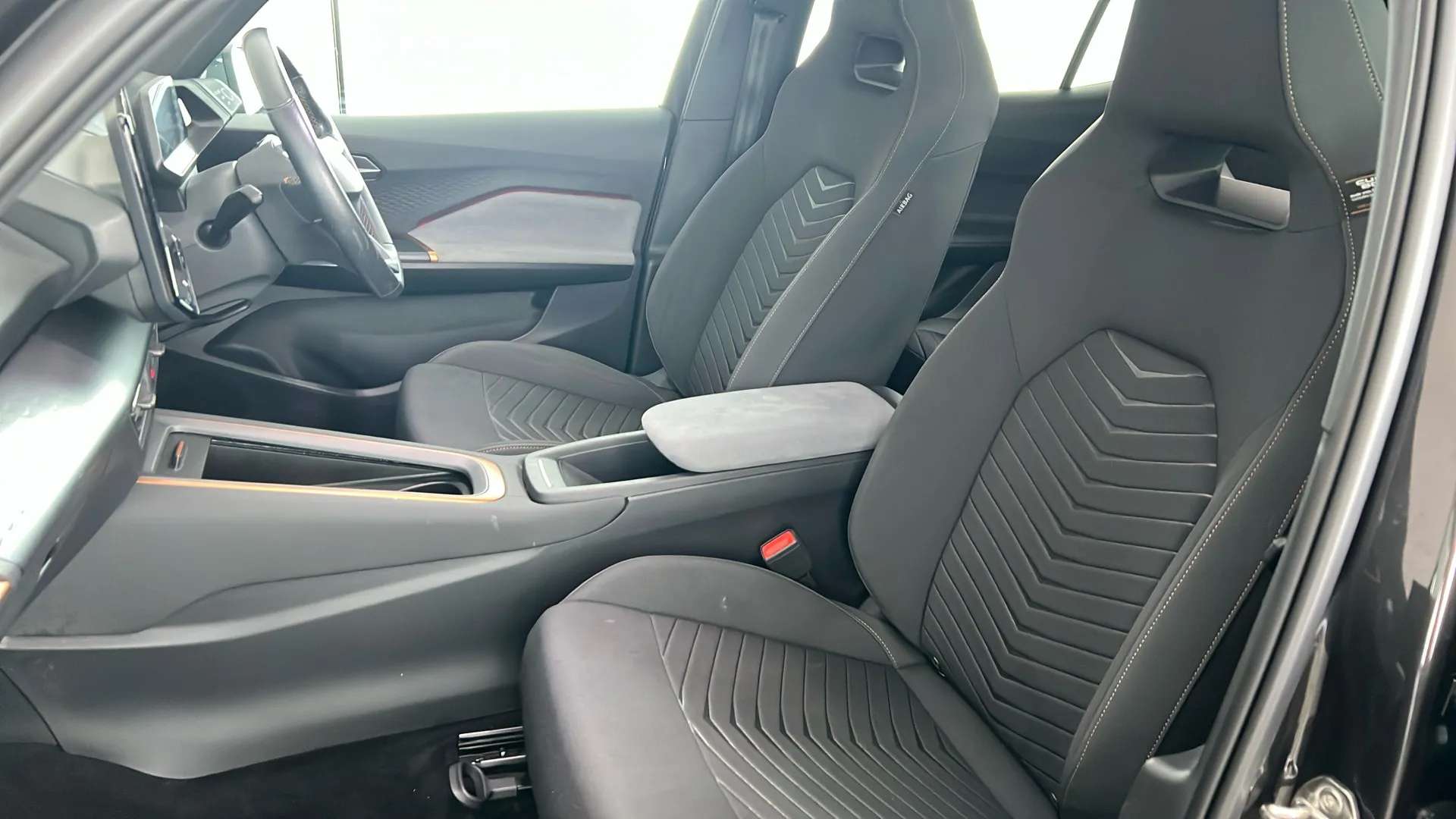 2024 CUPRA BORN 2024 CUPRA BORN