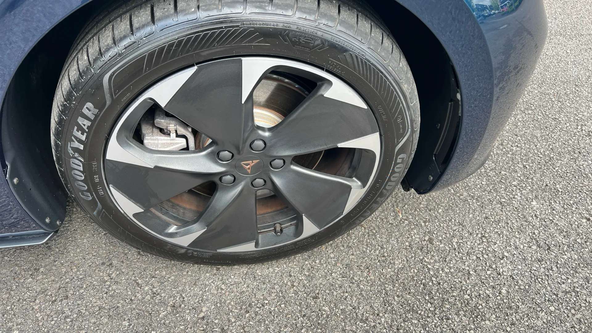 2025 CUPRA BORN 2025 CUPRA BORN