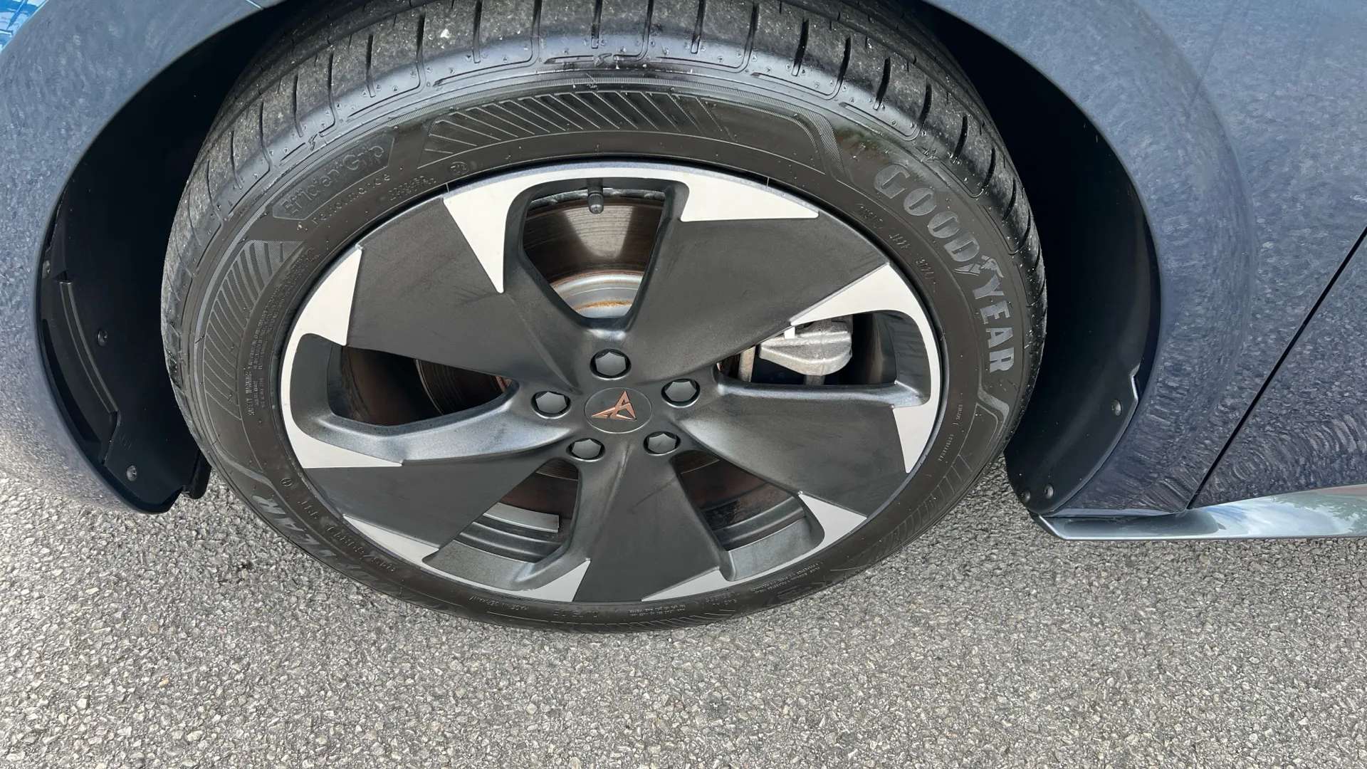 2025 CUPRA BORN 2025 CUPRA BORN