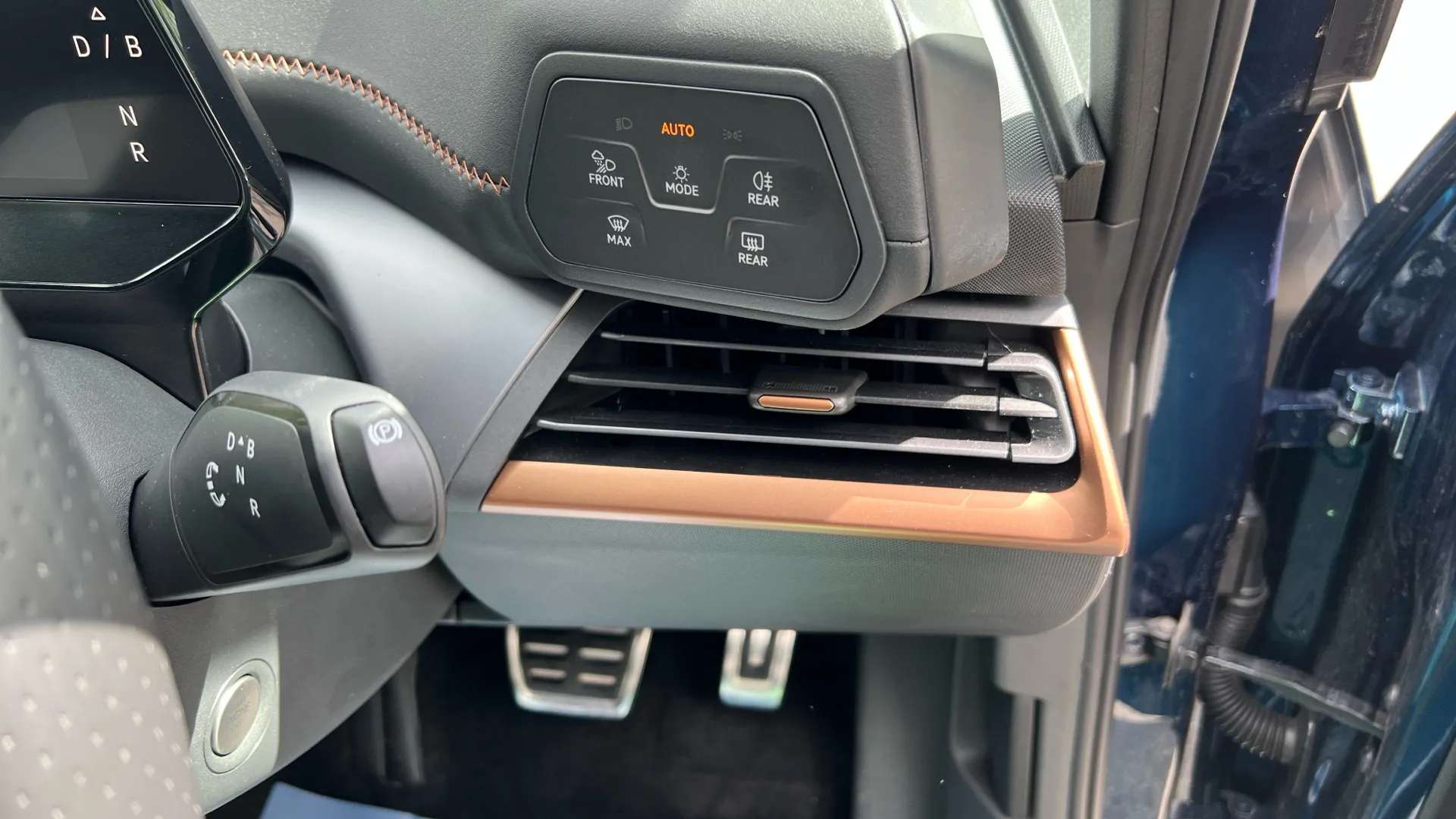 2025 CUPRA BORN 2025 CUPRA BORN