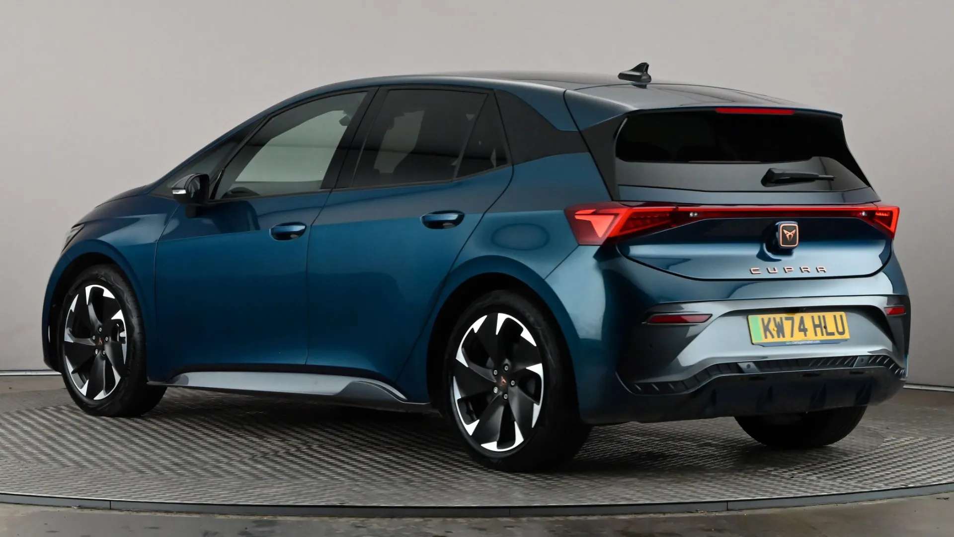 A 2024 CUPRA BORN 170kW e-Boost V2 59kWh Auto A 2024 CUPRA BORN 170kW e-Boost V2 59kWh Auto