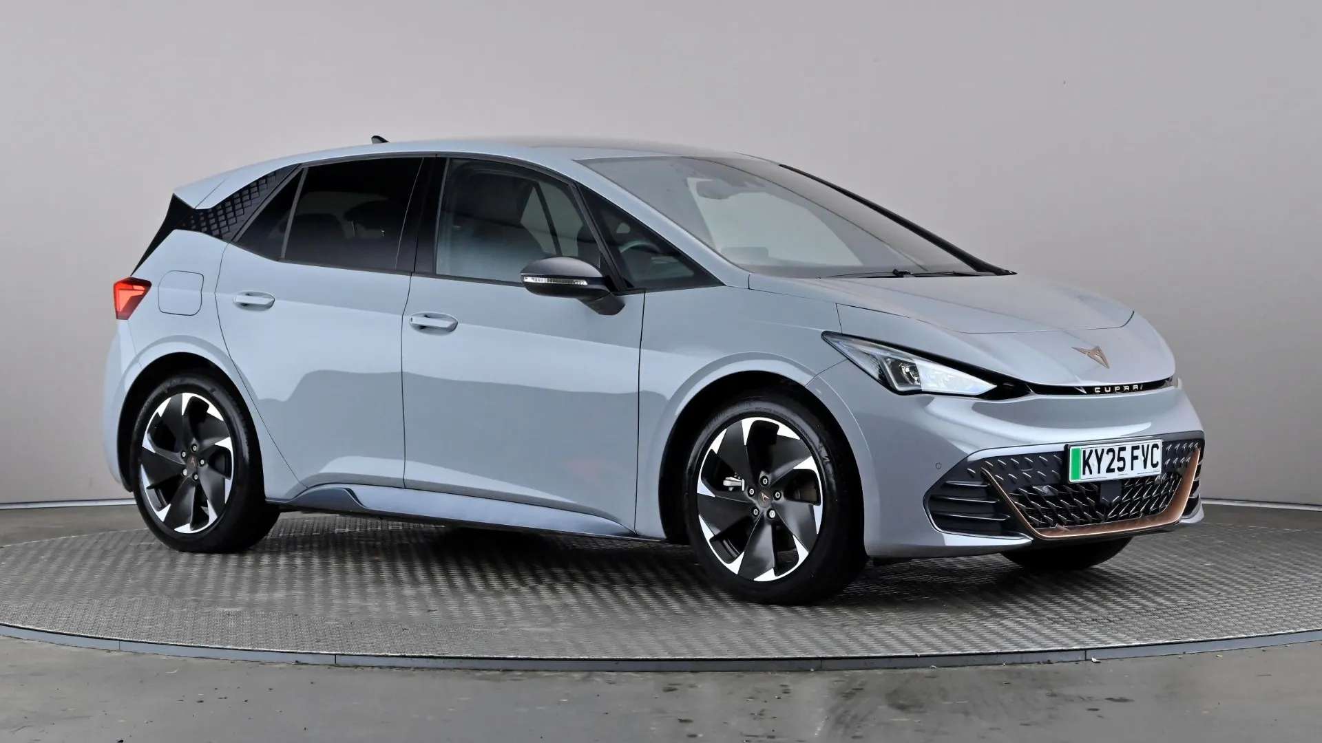 2025 CUPRA BORN 2025 CUPRA BORN