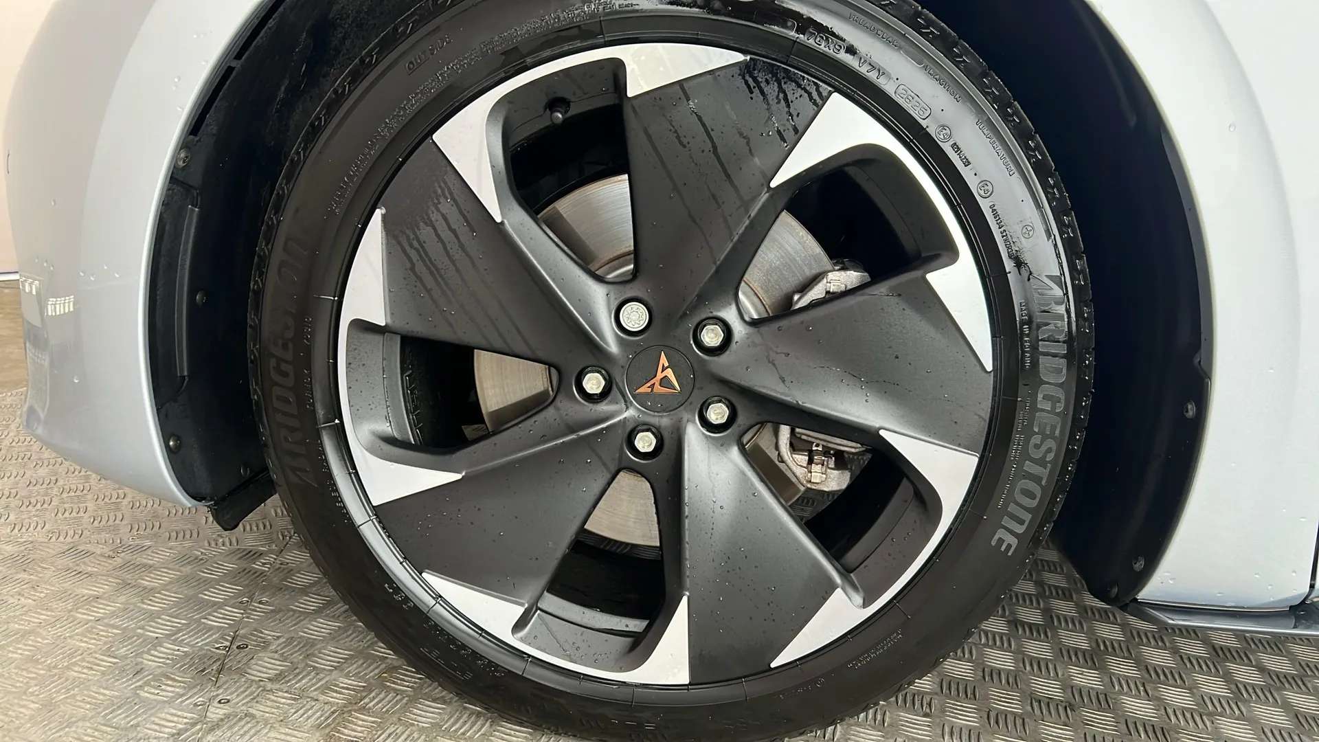 2025 CUPRA BORN 2025 CUPRA BORN