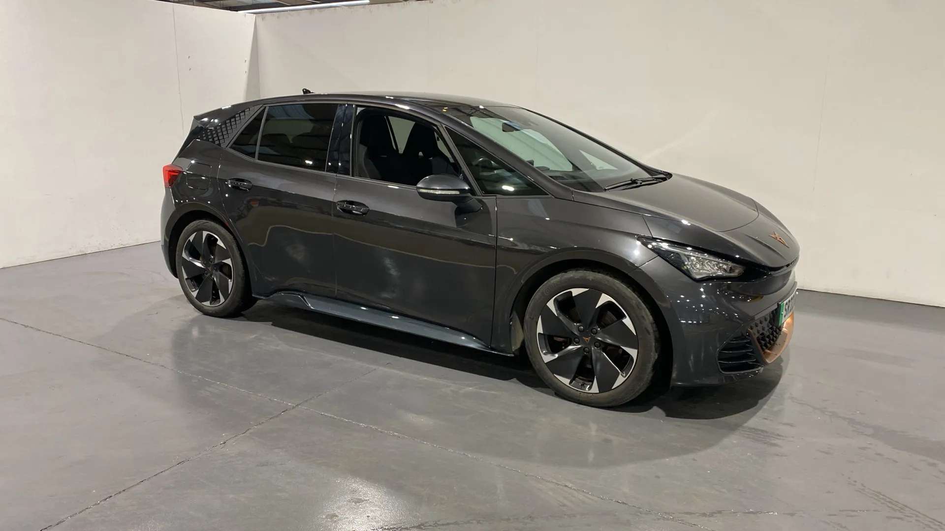 A 2022 CUPRA BORN 170kW e-Boost V2 59kWh Auto A 2022 CUPRA BORN 170kW e-Boost V2 59kWh Auto