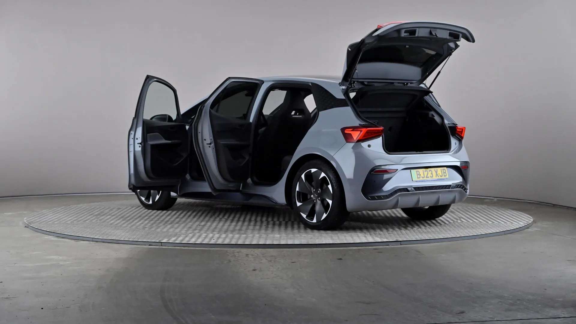 2023 CUPRA BORN 2023 CUPRA BORN