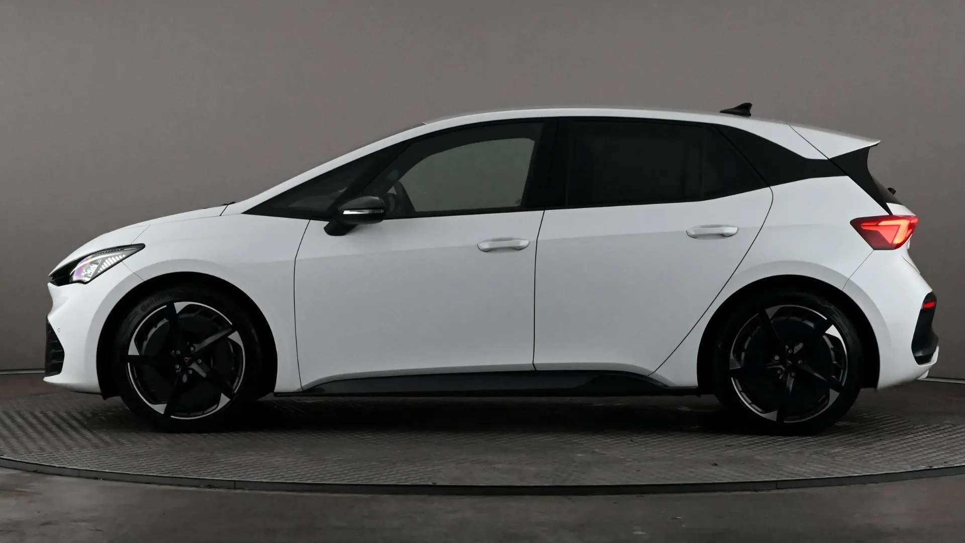 A 2023 CUPRA BORN 150kW V3 58kWh Auto A 2023 CUPRA BORN 150kW V3 58kWh Auto