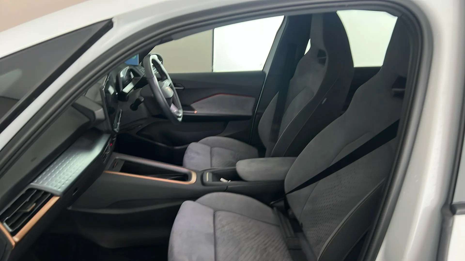 2023 CUPRA BORN 2023 CUPRA BORN