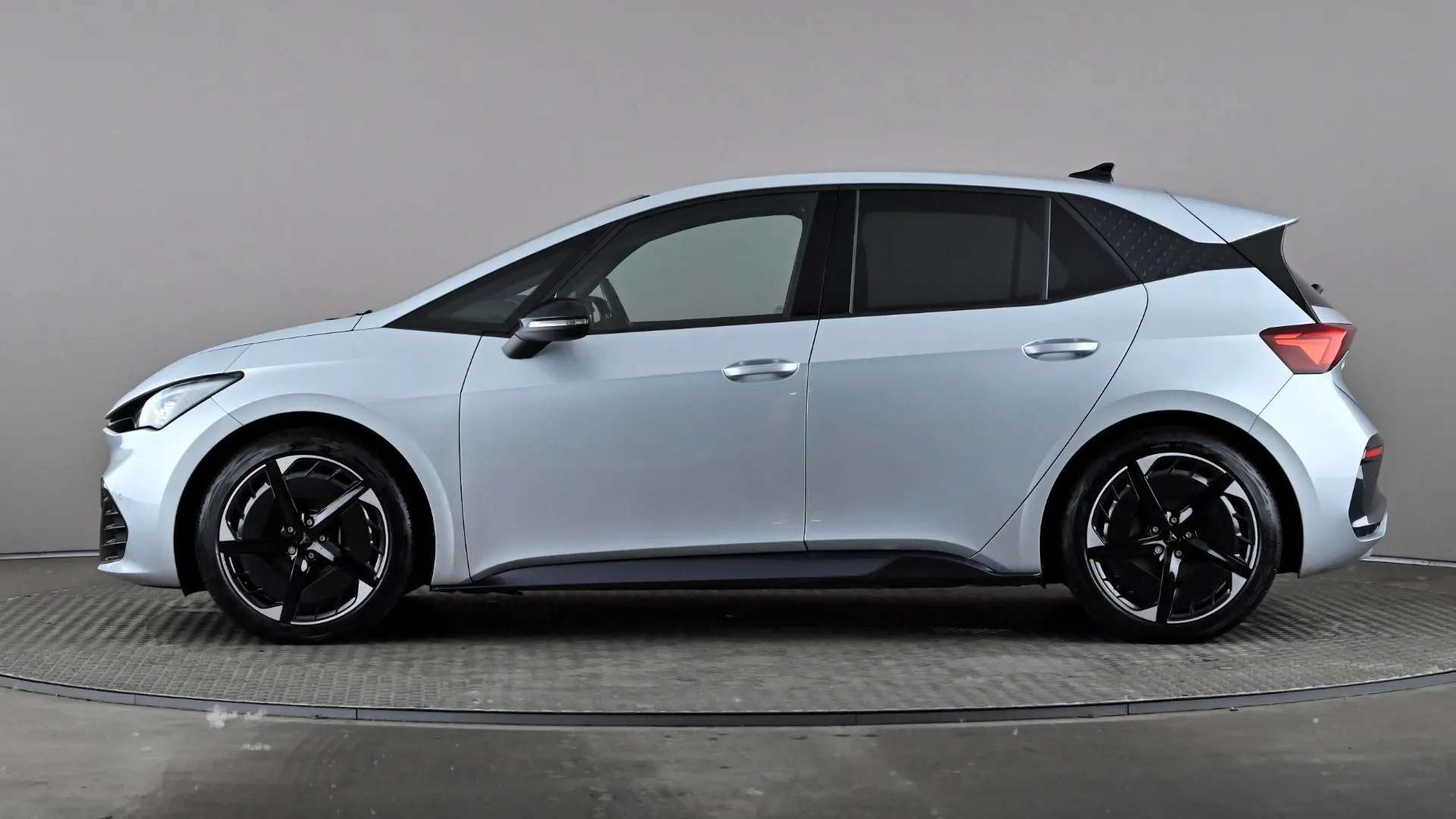 A 2023 CUPRA BORN 169kW e-Boost V3 58kWh Auto A 2023 CUPRA BORN 169kW e-Boost V3 58kWh Auto