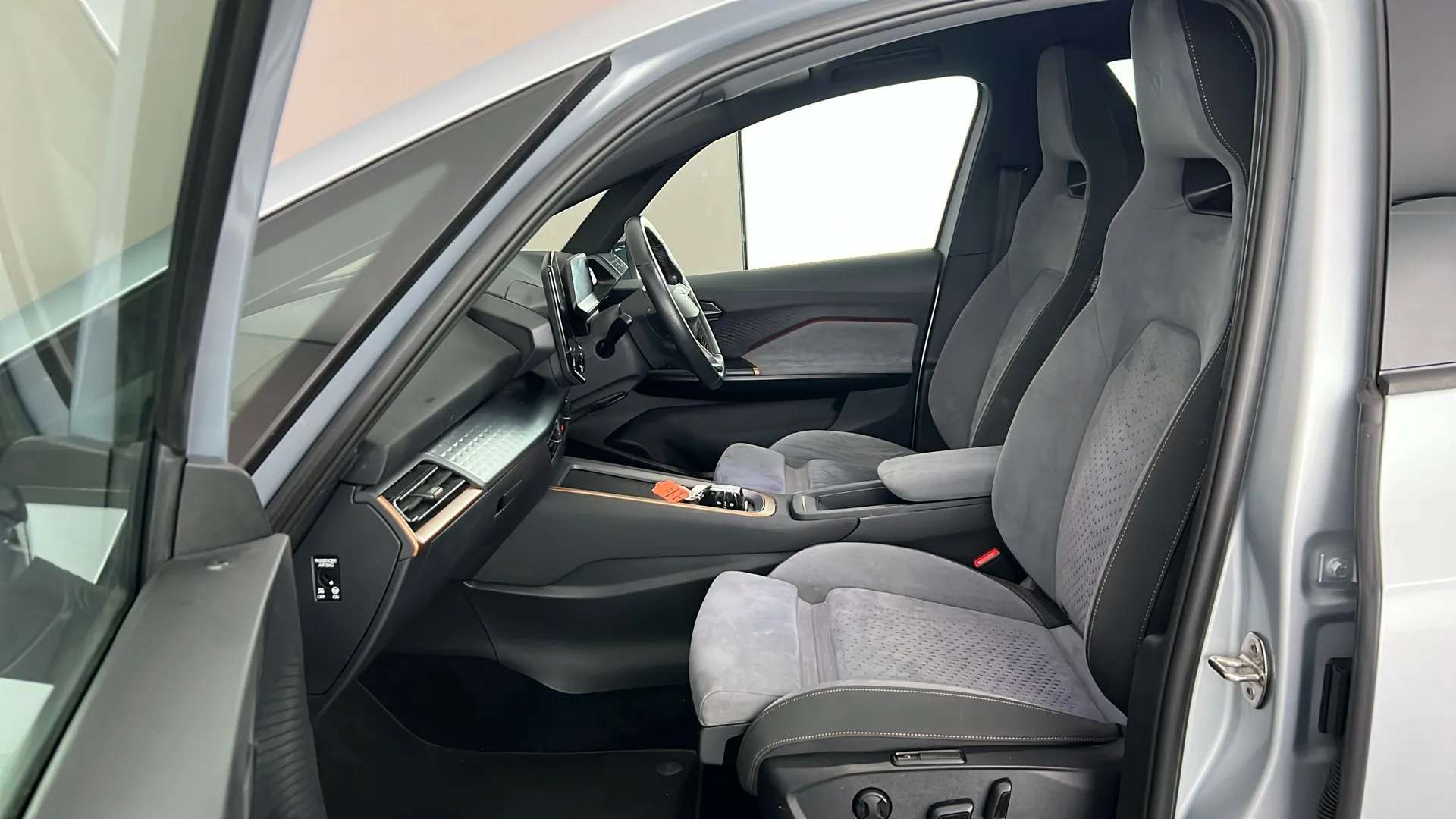 2023 CUPRA BORN 2023 CUPRA BORN