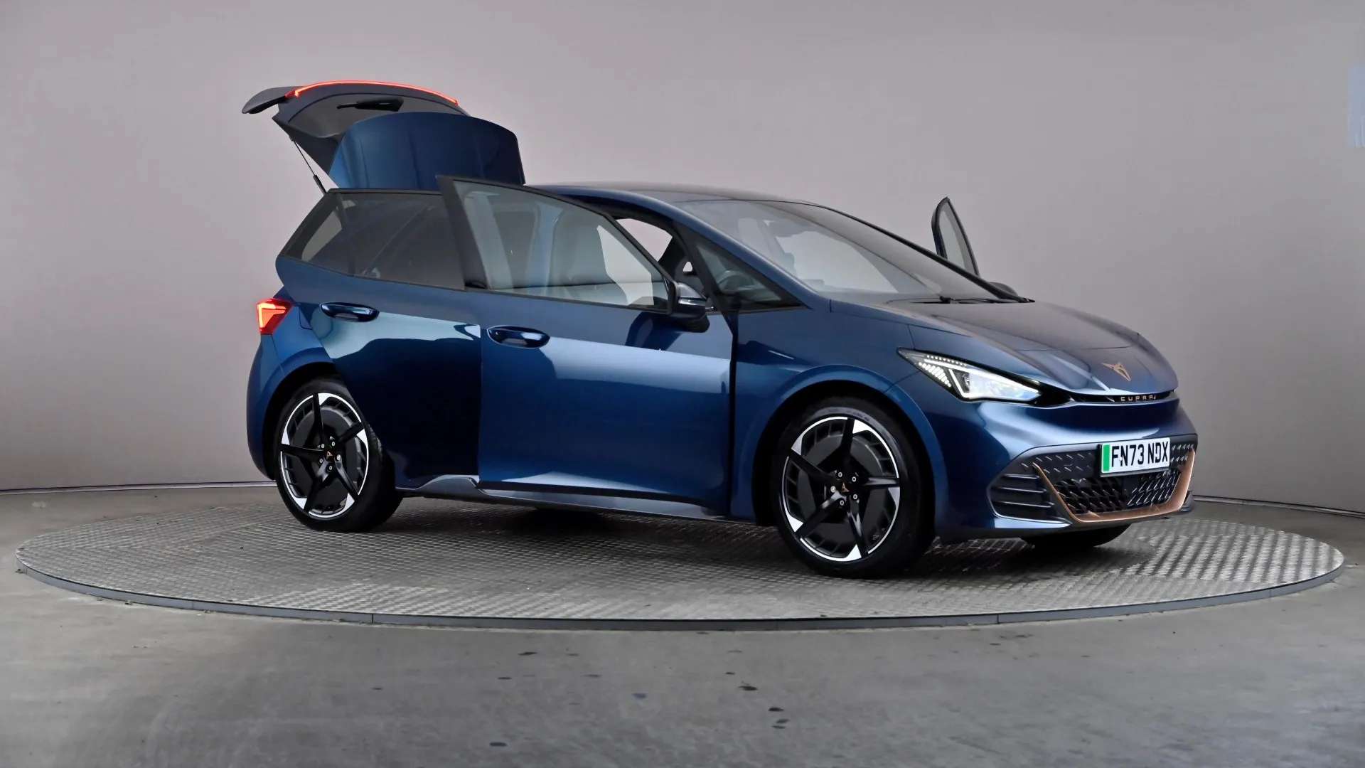 2023 CUPRA BORN 2023 CUPRA BORN
