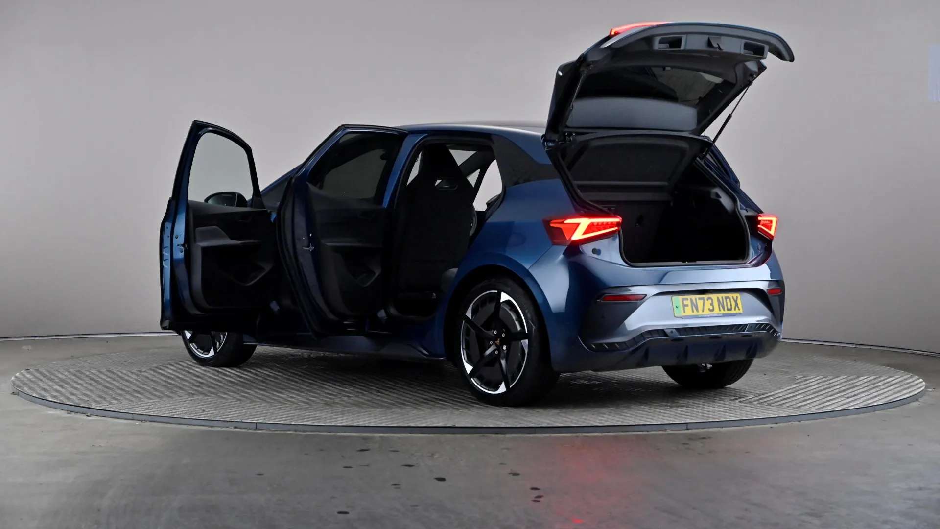 2023 CUPRA BORN 2023 CUPRA BORN