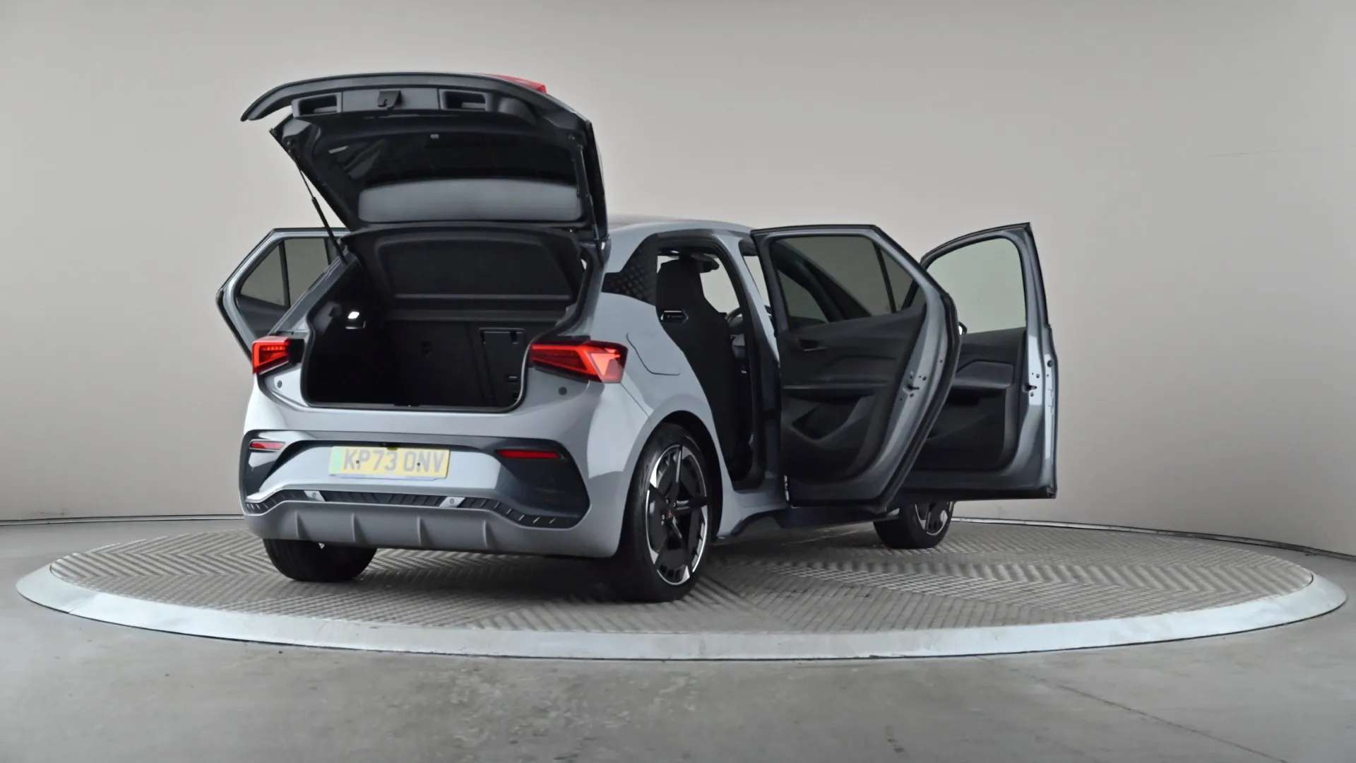2023 CUPRA BORN 2023 CUPRA BORN