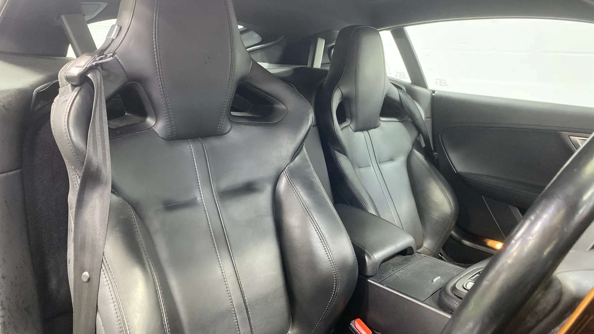 2016 JAGUAR F-TYPE 2016 JAGUAR F-TYPE