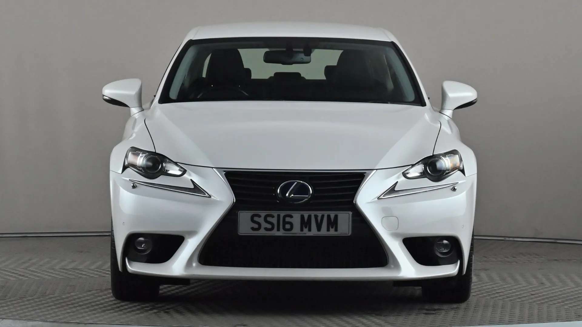 A 2016 LEXUS IS 300h Advance CVT Auto A 2016 LEXUS IS 300h Advance CVT Auto