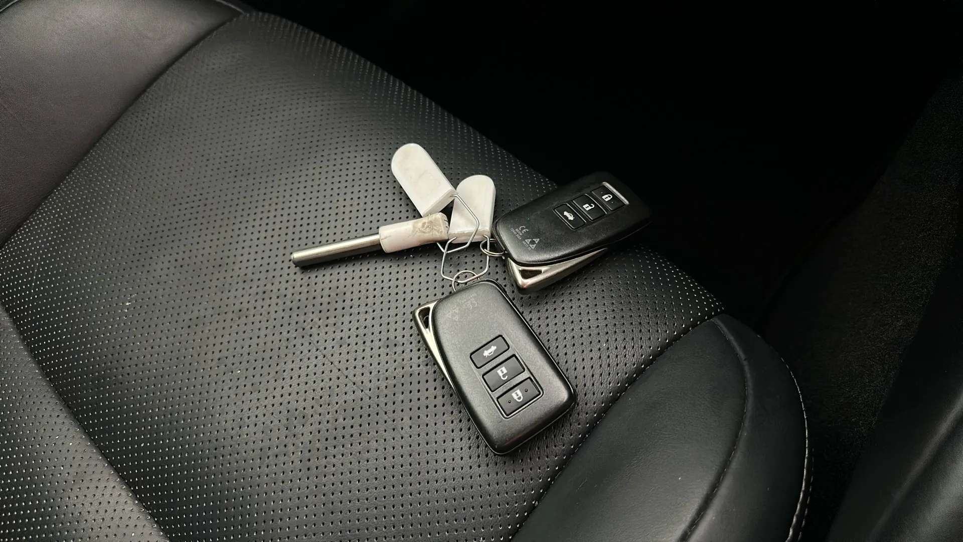 2016 LEXUS IS 2016 LEXUS IS