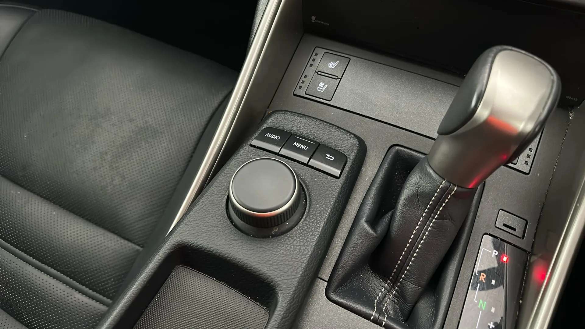 2016 LEXUS IS 2016 LEXUS IS