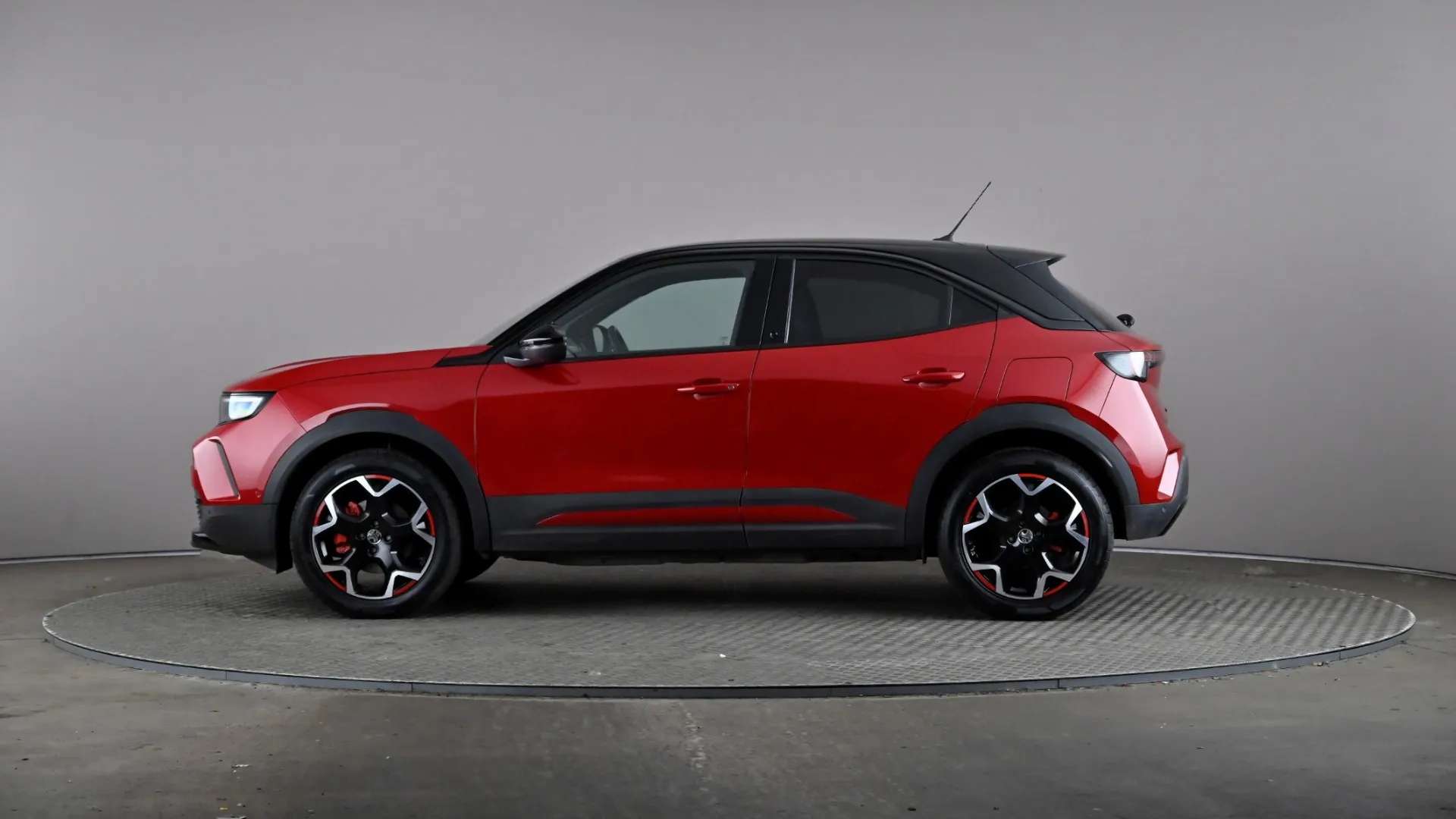 A 2021 VAUXHALL MOKKA 100kW SRi Nav Premium 50kWh Auto A 2021 VAUXHALL MOKKA 100kW SRi Nav Premium 50kWh Auto